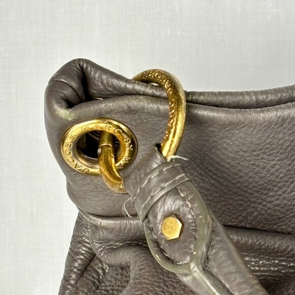 SALE! Marc Jacobs Classic Q Hillier Hobo - Gray Leather - Great Condition - Picture 5 of 14